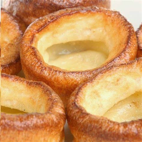 Simple Yorkshire Pudding 99easyrecipes