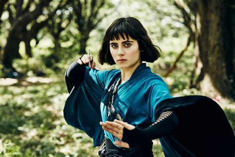 The martial arts series was broadcast on showcase in australia, and through. Into the Badlands Review: AMC's Drama Tries Western Wuxia ...