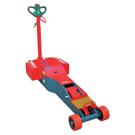 Suggest as a translation of manutention. Cric de manutention de bateau - FORMULA 1 - PMP Italia