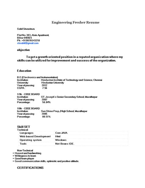 You may check out our 40 page resume format templates for freshers of engineering, mca, mba, bsc computer science degree. Fresher Resume for Engineering student | Templates at allbusinesstemplates.com