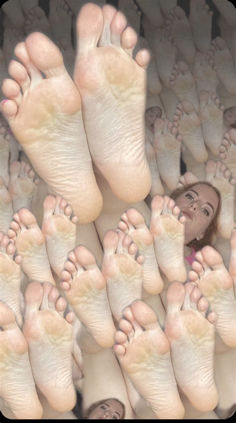 TW Pornstars Lizzy Lamb Twitter Foot babe kaleidoscope FOOTFETİSH FF soles toes