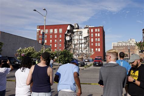 Iowa Apartment Collapse Leaves Residents Missing Rubble Too Dangerous