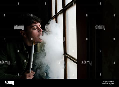 Hookah Smoking Hi Res Stock Photography And Images Alamy
