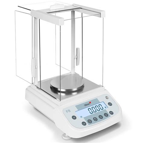 Gama completa de balanzas de precision o analiticas para laboratorio y basculas de conteo de la marca gibertini. Balanza de precisión para laboratorios de 320 gramos FR320