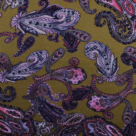 Code Promo Lili Sur La Toile - Coupon de tissu toile de viscose motifs cachemires sur fond olive