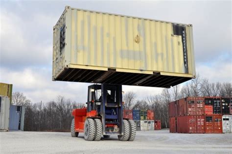 Shipping Container Lift And Leveling System For Easy Transport On
