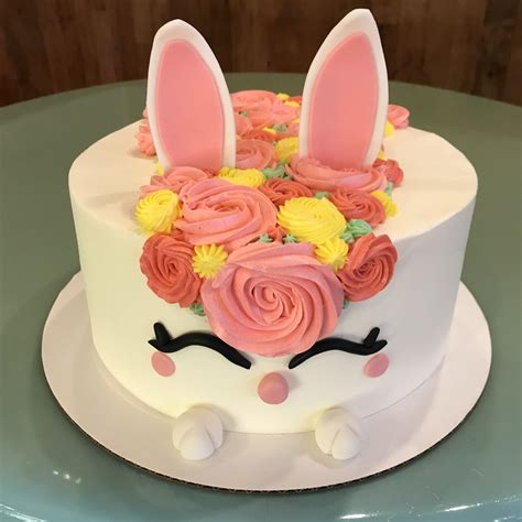 Bunny Cake With Fondant And Buttercream Fondant Cakes Cupcake Cakes