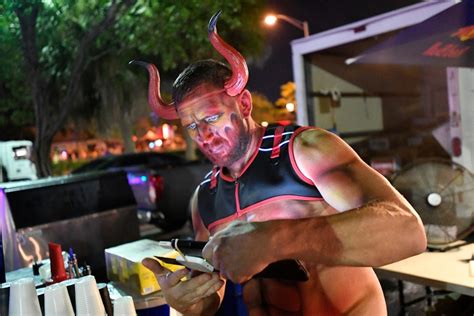 Wicked Manors ‘7 Deadly Sins Street Party In Wilton Manors Photos Sun Sentinel