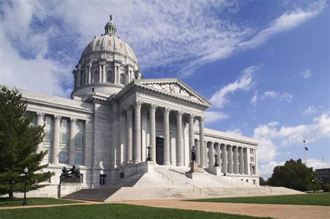 State Capitol Building Jefferson City Missouri Usa Trivers