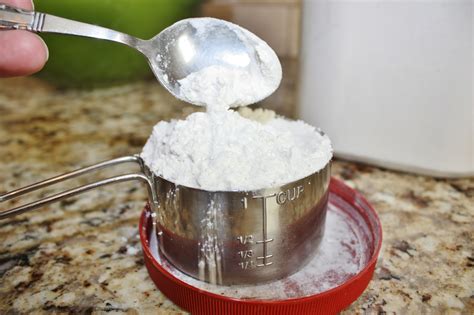 The Righteous Kitchen How To Measure Dry Ingredients