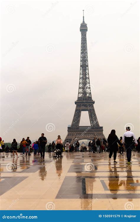 Paris France 15 May 2019 Eiffel Tower With Reflections After Rain