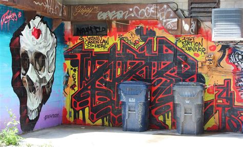 Graffiti Alley A Tour Of Toronto Street Art Toronto Street Street