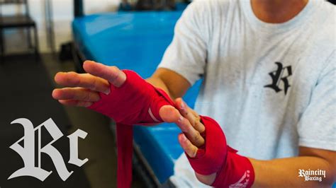How to wrap your hands? How to Wrap Your Hands - Boxing 101 - YouTube