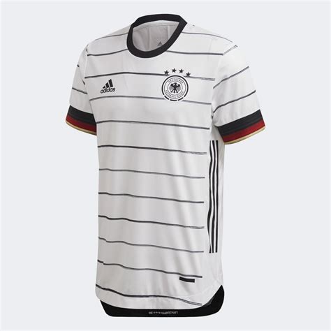 Lista de jugadores, suplentes, posiciones, número, entrenador y staff. Novas camisas da Seleção da Alemanha 2020-2021 Adidas ...
