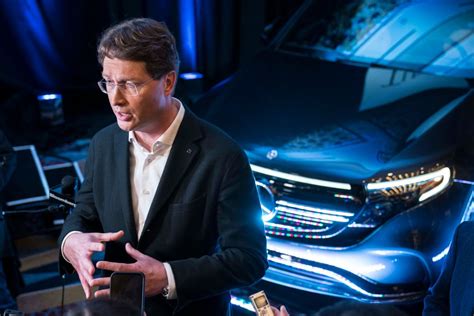 Suv Und Limousine Zugleich Daimler Plant Neue Autoklasse