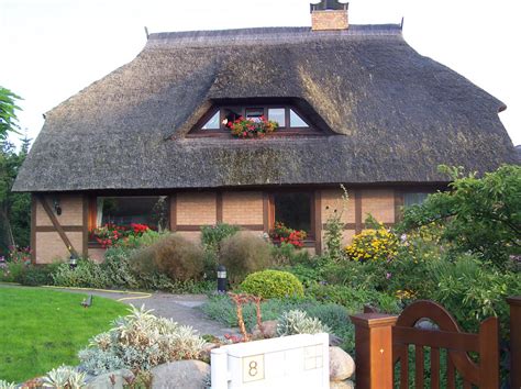 Entdecke 215 anzeigen für haus in herford kaufen zu bestpreisen. Haus kaufen stralsund Altes Haus mit schönen Blumengarten ...