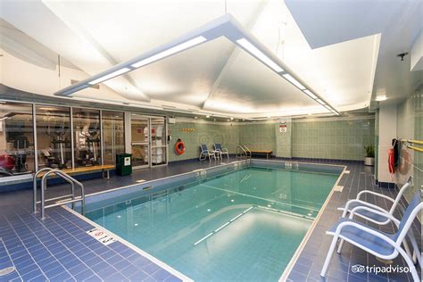 Four Points By Sheraton Halifax Pool Pictures And Reviews Tripadvisor