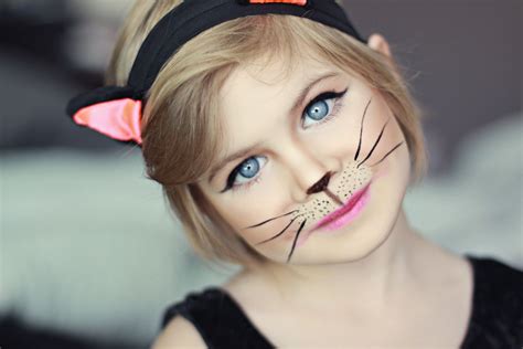 Awesome 22 Easy Cat Face Paint Design 2017103022