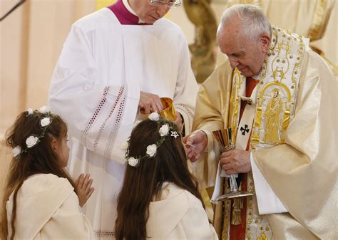 Pope Francis Celebrates First Communion With 245 Children In Bulgaria