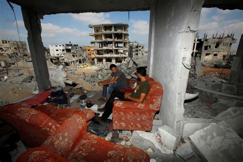 Un Agency Says 52000 Displaced In Gaza Amnesty Wants War Crimes