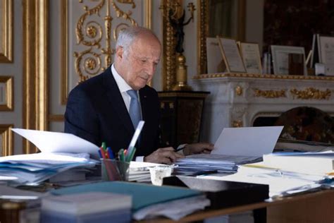 Le Conseil Constitutionnel Sous Pression Va Rendre Sa D Cision Sur La