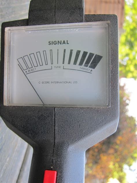 The motor is a daihatsu 950d. Détecteur métaux VLF TR 990 B C-Scope