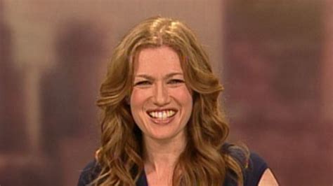 Big Loves Mireille Enos Stars In Play Video Abc News