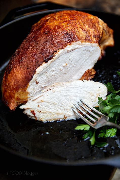 Crispy Oven-Roasted Turkey Breast - i FOOD Blogger
