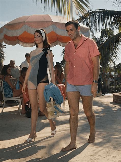 James Bonds Beach Suitcase Sean Connery Edition Bamf Style