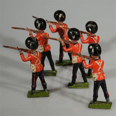 Britains Lead Toy Soldiers Grenadier Guards Firing From Set 34 Toy