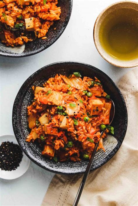 Kimchi fried rice is on another level. Vegan Kimchi Fried Rice (Easy + Healthy) - Okonomi Kitchen
