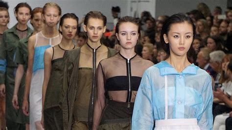 Super Thin Models May Be Banned From British Catwalks As Parliament Investigates The Issue