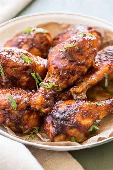 Stuff your chicken with cheese, veggies, or herbs for a delicious new spin on a dinner staple. Baked BBQ Chicken Drumsticks - Valentina's Corner
