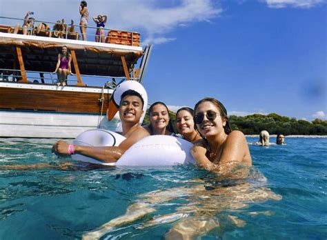 Three Island Tour Blue Lagoon Shipwreck Maslinica From Split