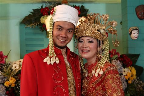 Baju Adat Betawi Filosofi Dan Jenis Jenisnya Budayanesia