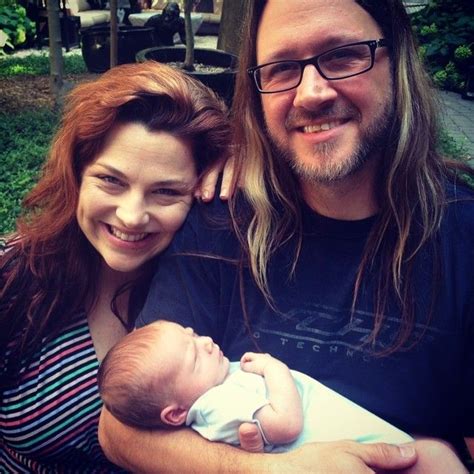 Amy Baby Jack And Uncle Troy Amy Lee Amy Lee Evanescence Evanescence