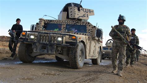 Se prefigurează o retragere sub foc din afganistan după ce talibanii au capturat kandaharul şi heratul. Filme Cu Razboiul Din Afganistan - vjfsdsad