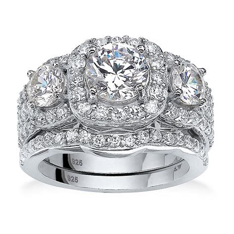 Sometimes simply referred to as sterling or 925, the term sterling silver indicates the content sterling silver is a type of metal compound that is most often used when describing jewelry. How Much Is A 825 Silver Ring Worth May 2020
