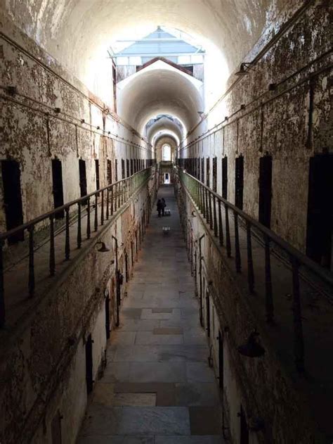 6 Spooky Things I Saw In The Most Haunted Prison In America