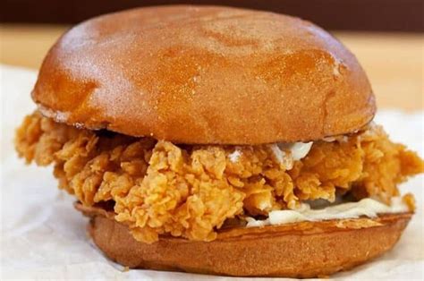 Maybe you would like to learn more about one of these? Popeyes Chicken Sandwich Recipe (Copycat) » Recipefairy.com