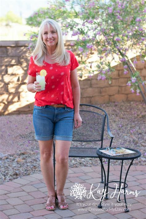 Denim Shorts Are Still A Classy Choice For Women Over 40 Pair With A