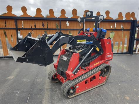 Used 2018 Toro Wide Track High Lift Tx 1000 Wide Compact Utility Loader