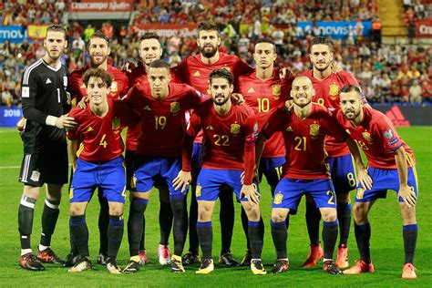 Barcelona barcelona een voetbalclub uit catalonië (spanje). Deze 32 landen maken volgend jaar hun opwachting in ...