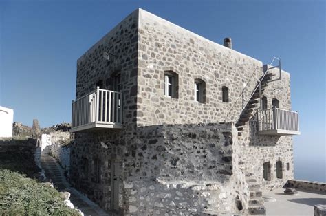 Restored 17th Century Stone House In Greece With Modern Aesthetics