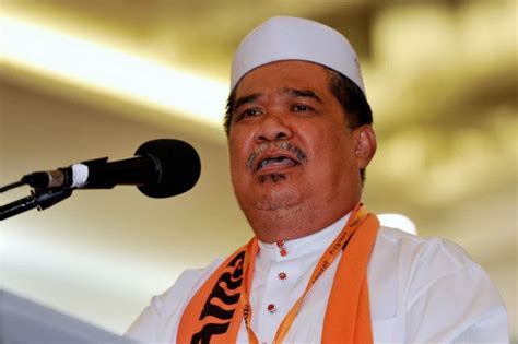 Nama beliau diumum sebagai perdana menteri atas perkenan ydpa setelah memperoleh majoriti sokongan ahli dewan rakyat. Amanah sokong penuh Tun M kekal sebagai perdana menteri ...