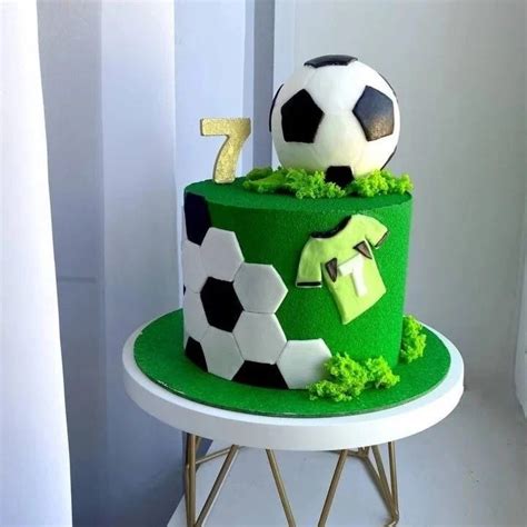 Discover More Than 141 Football Cake Photo In Eteachers