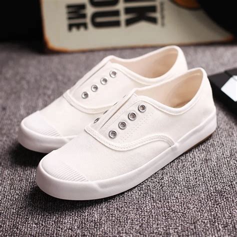 New White Men Casual Shoes Breathable Low Canvas Shoes Fashion Summer