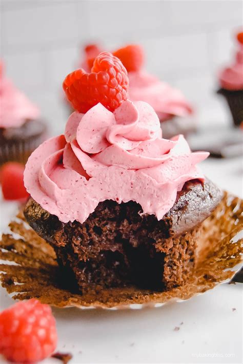 Dark Chocolate Raspberry Cupcakes Chocolate Raspberry Cupcakes
