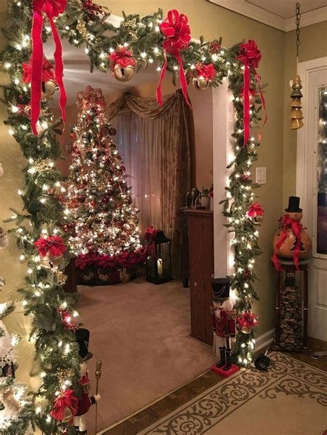 30 Fancy Winter Home Decor That Trending This Year Indoor Christmas
