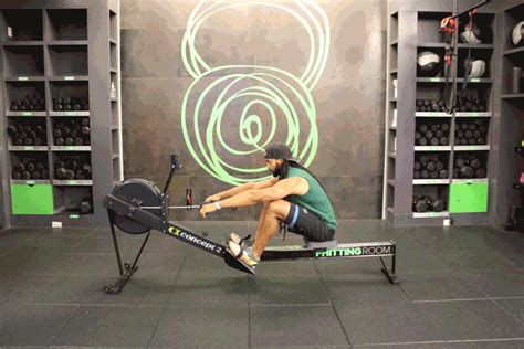 Rowing Machine Four Minutes Gym Workout For Women Popsugar Fitness